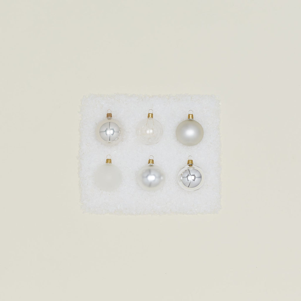 XS Glass Ornament Set - Silver