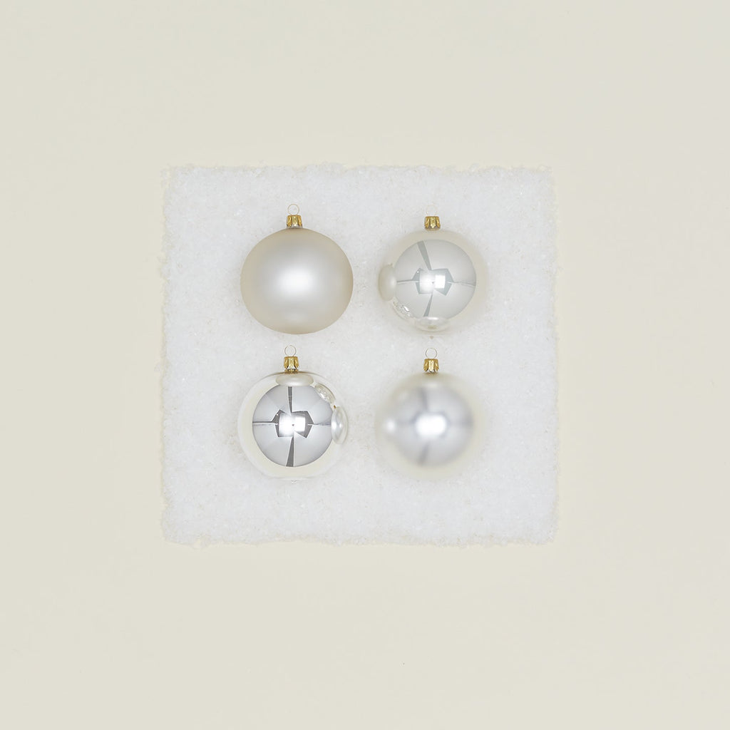 Medium Glass Ornament Set - Silver