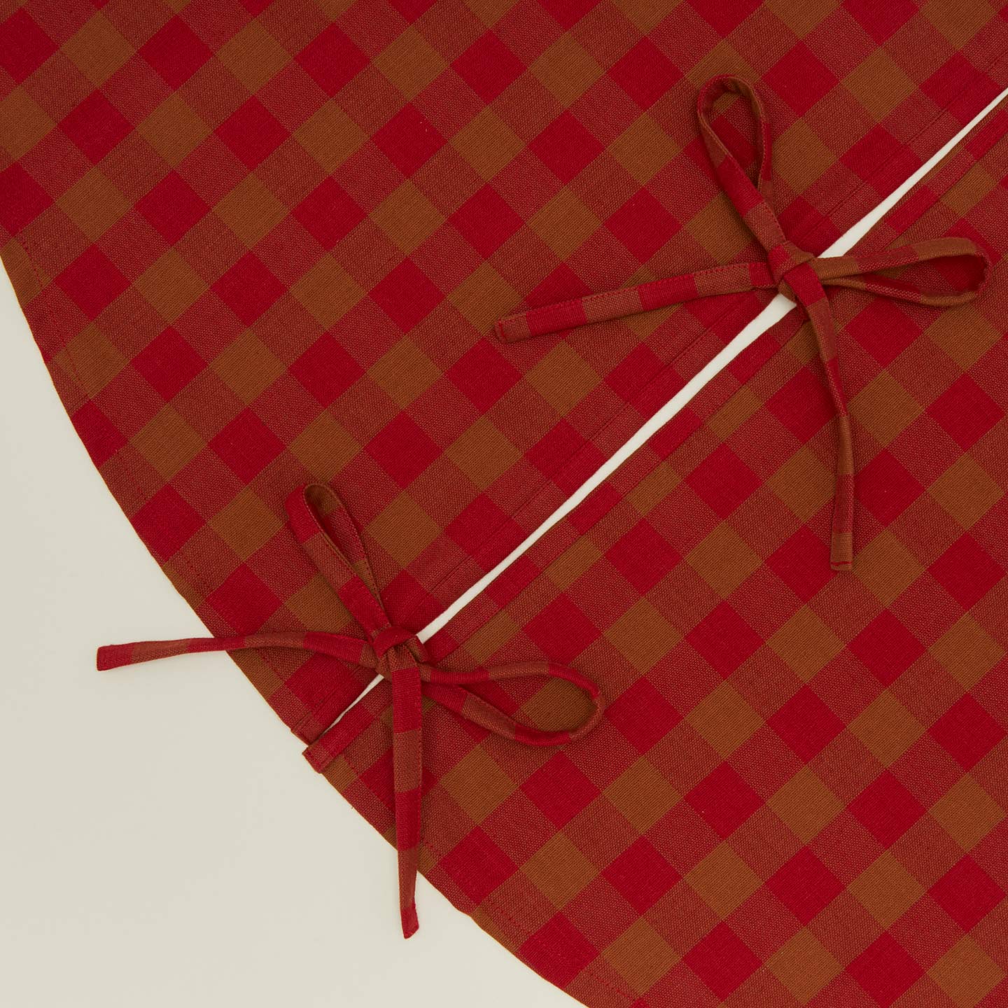 Essential GIngham Tree Skirt - Red/Terracotta