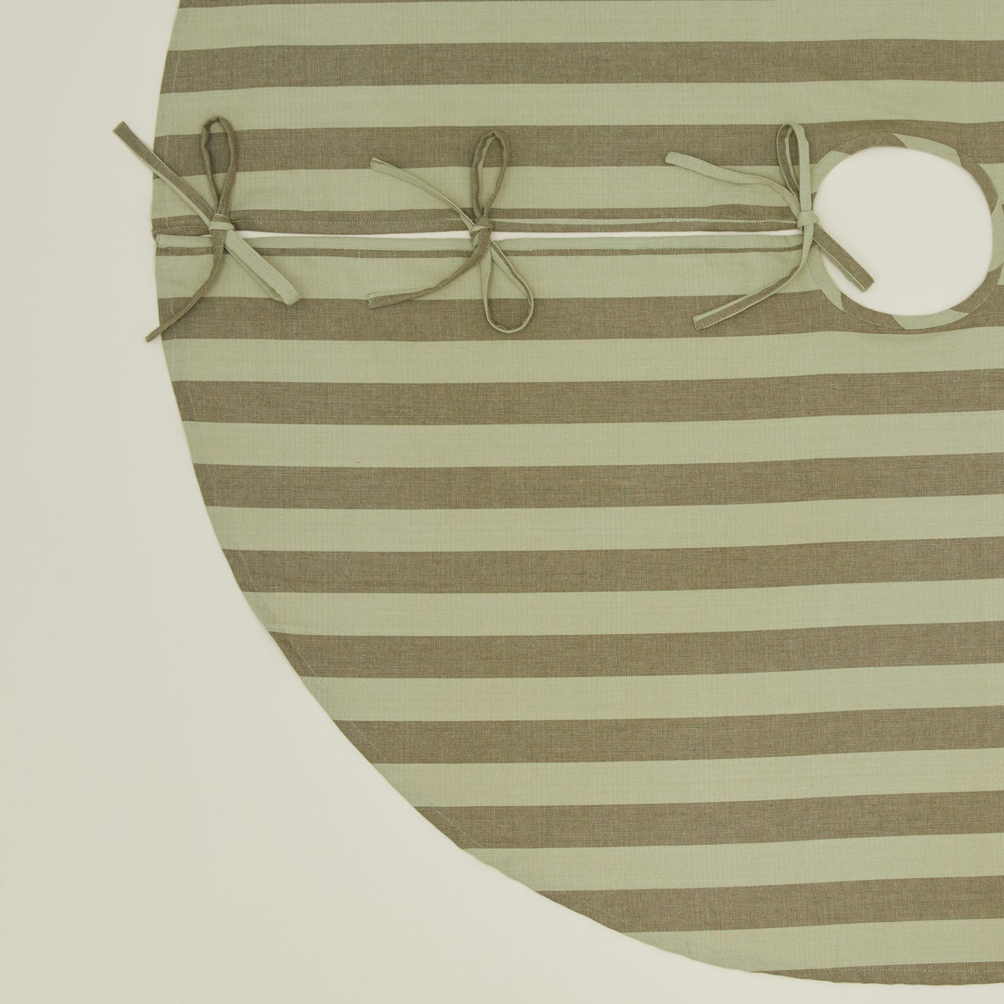 Essential Striped Tree Skirt - Sage/Olive