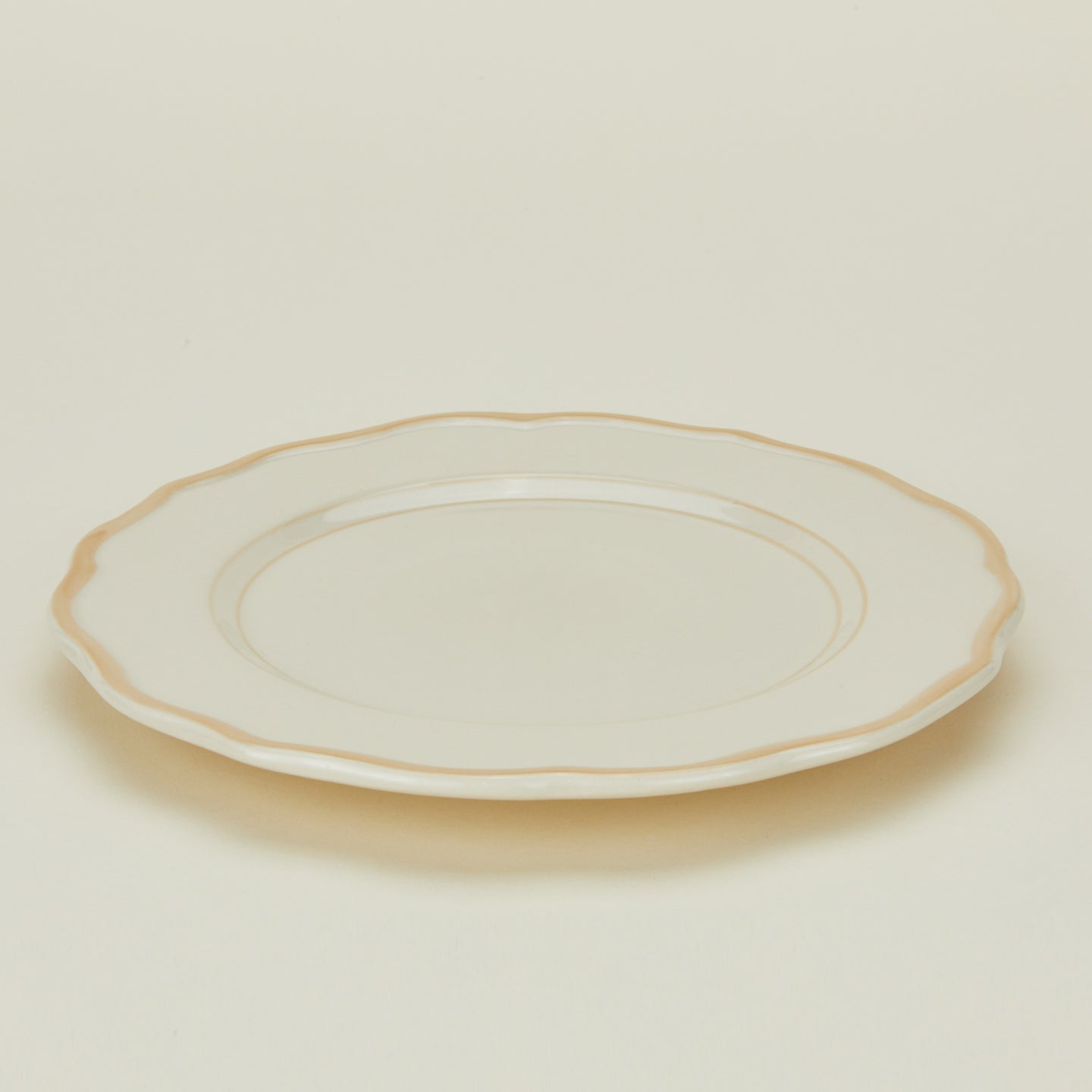 Ogee Edge Salad Plate - Latte