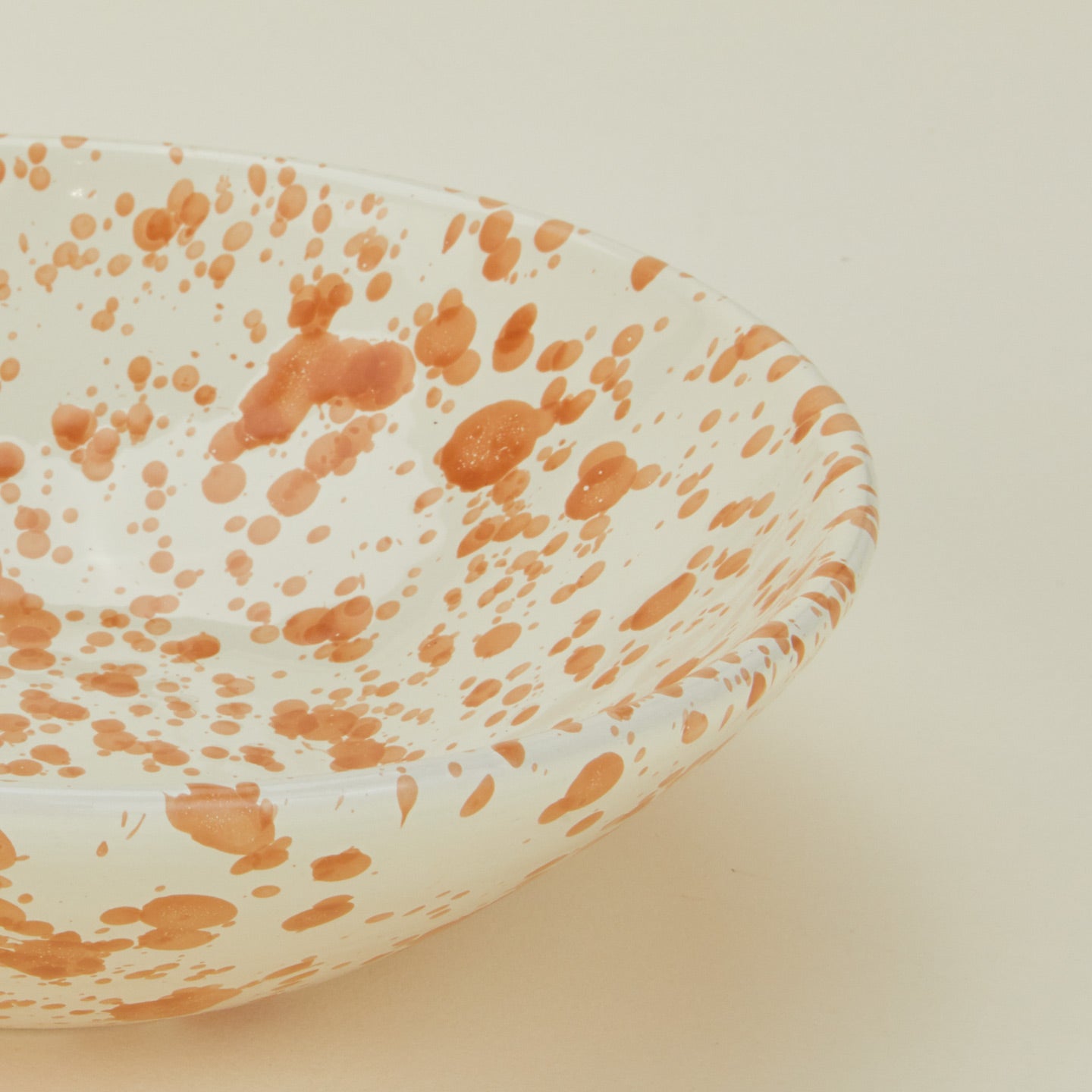 Splatter Low Bowl - Tan/Ivory